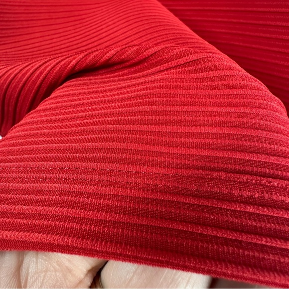 NIKE Dry-Fit Tiger Woods Standard Fit Red Textured Short Sleeve Shirt Small - Picture 8 of 10